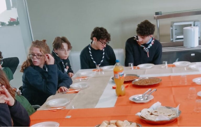 Casa delle Culture di Bari, il clan/fuoco del Giovinazzo 1 alla Mensa Etnica